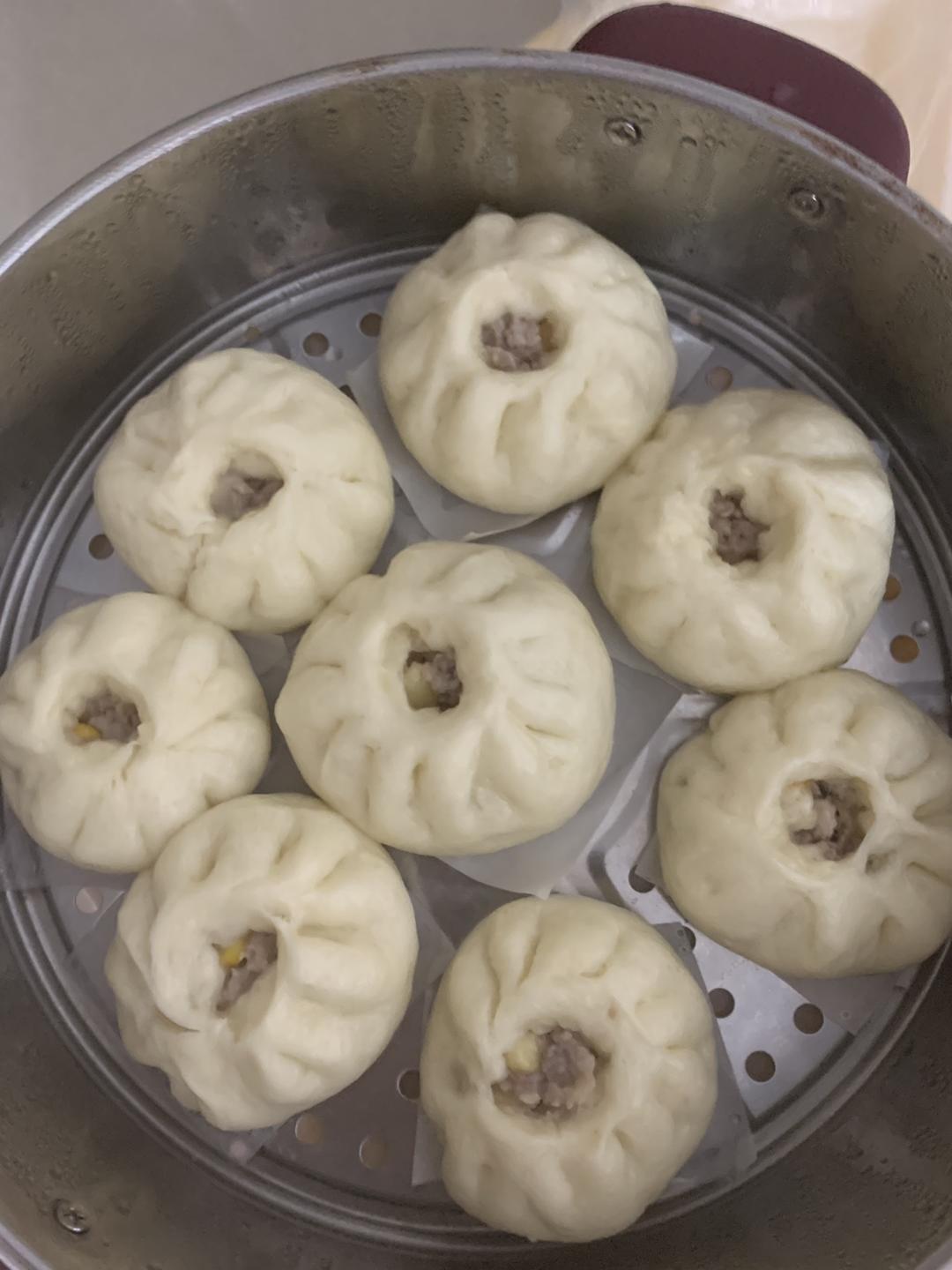 玉米肉包/胡萝卜香菇肉包的做法