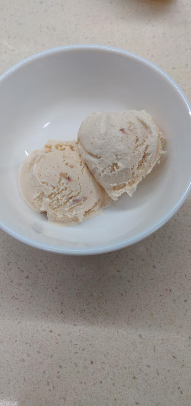 哈根达斯草莓味冰淇淋（无蛋）的做法