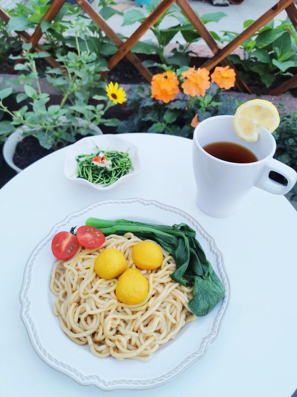 小Y的上学早餐记