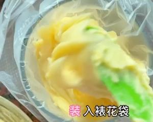 超简单宝宝零食-薯仔曲奇的做法 步骤3