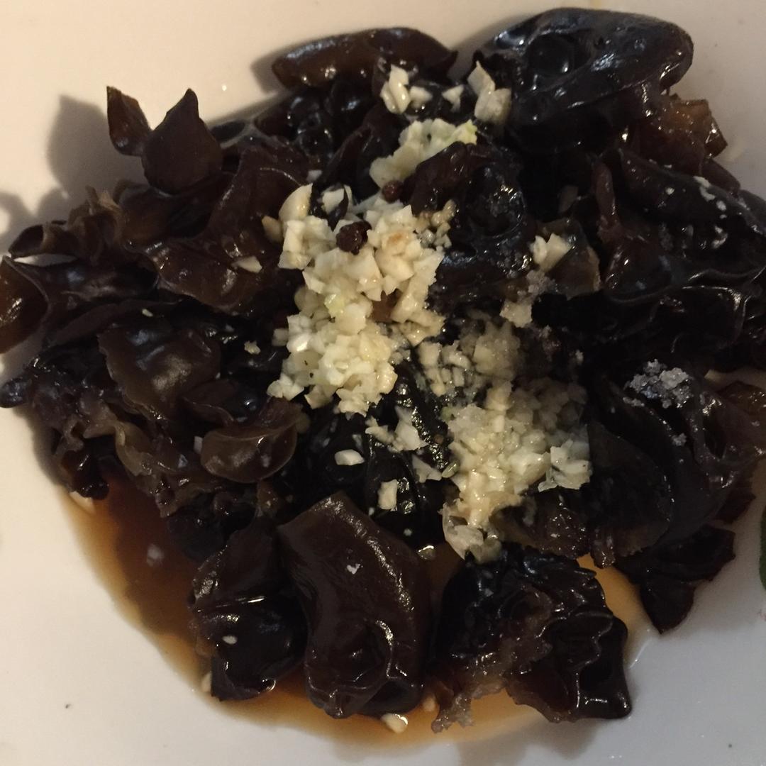 凉拌黑木耳