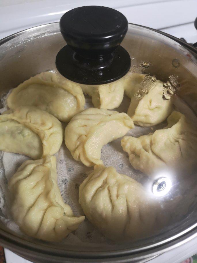韭菜鸡蛋包子
