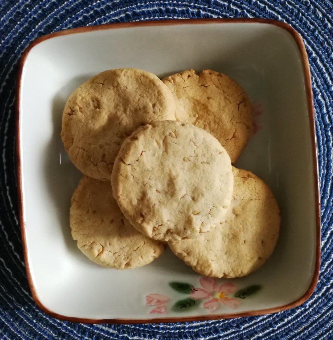 酥松无比的木薯饼干