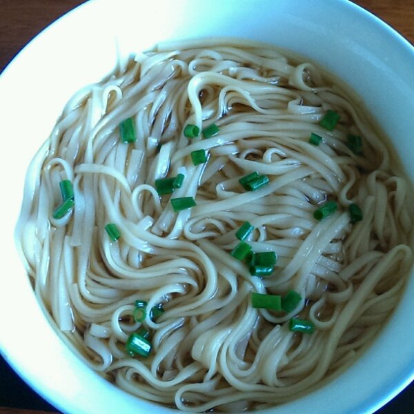 小葱麻油酱油面