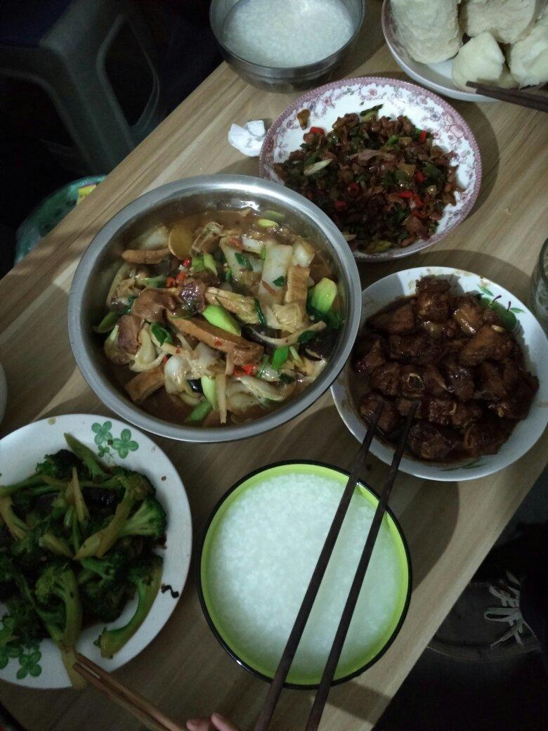 爆炒香辣鸡杂