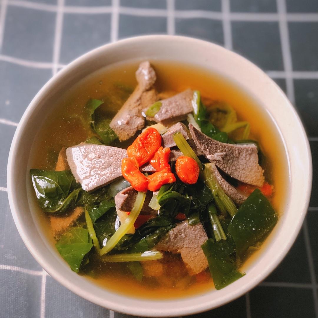 菠菜猪肝汤