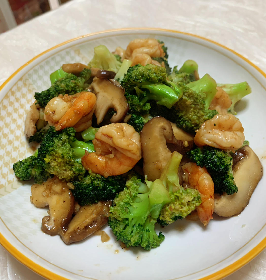低卡美味❗️西兰花香菇炒虾仁，好吃不胖～