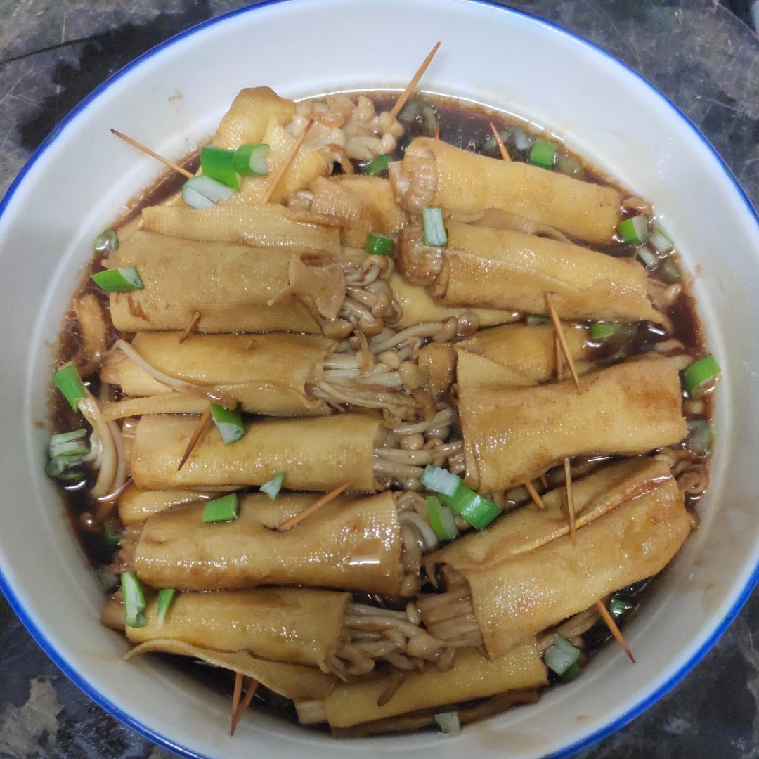 ㊙️超下饭，超好吃的豆腐皮卷金针菇‼️