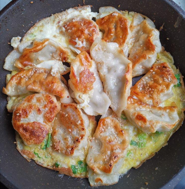 堂妈小厨——抱蛋煎饺
