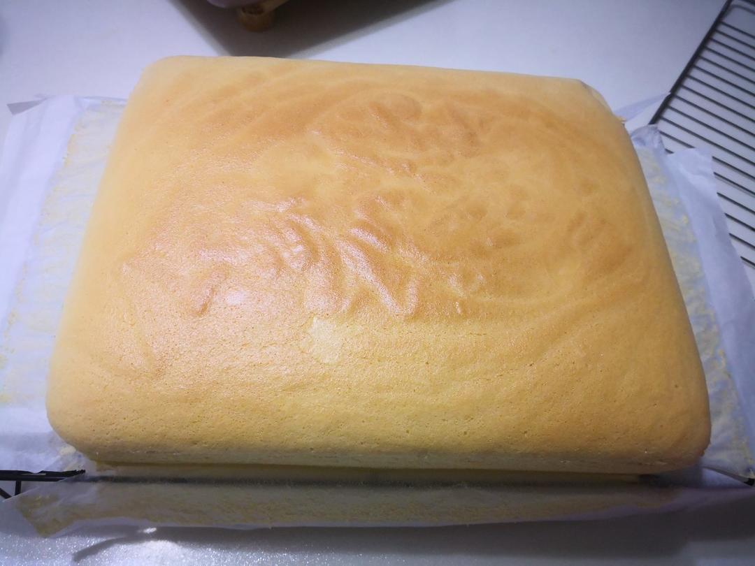 一大盘好吃过瘾的棉花蛋糕