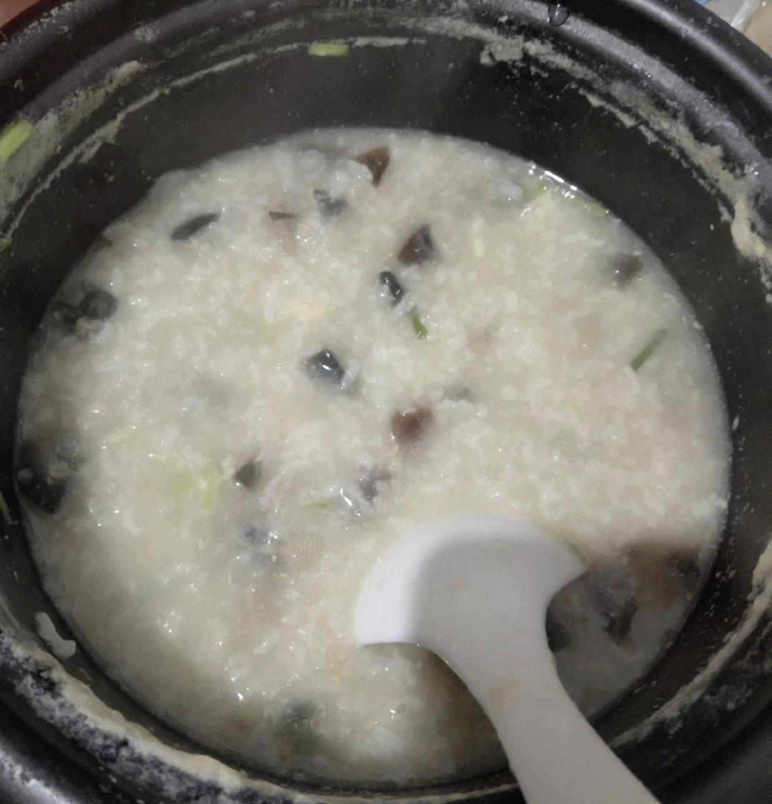 皮蛋瘦肉粥