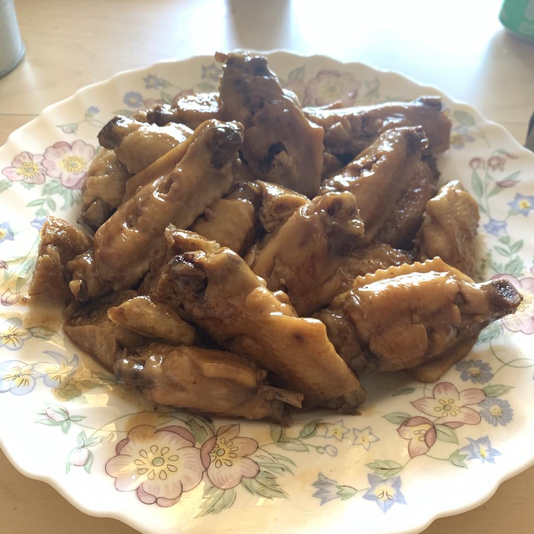 蒜香蚝油鸡翅中