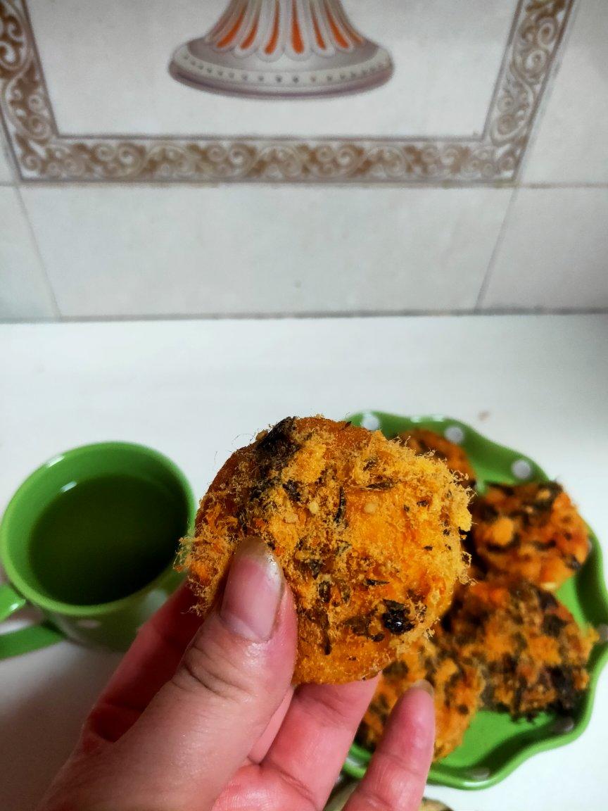 美味海苔肉松小贝