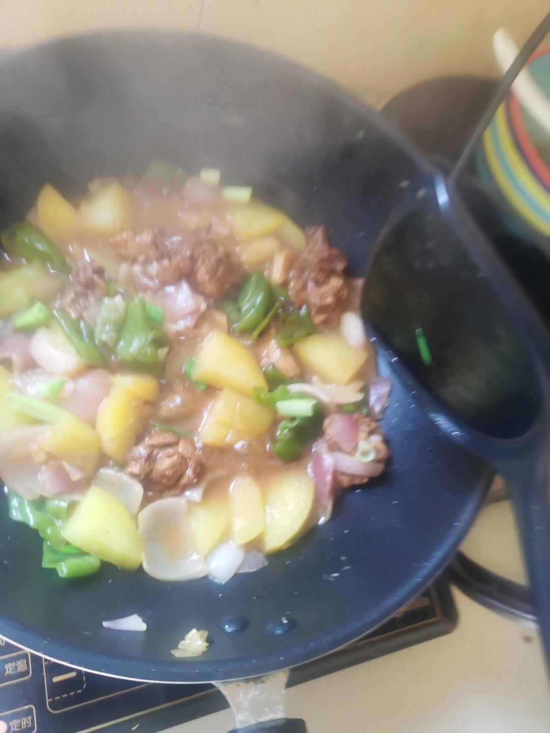 红烧鸭腿土豆块
