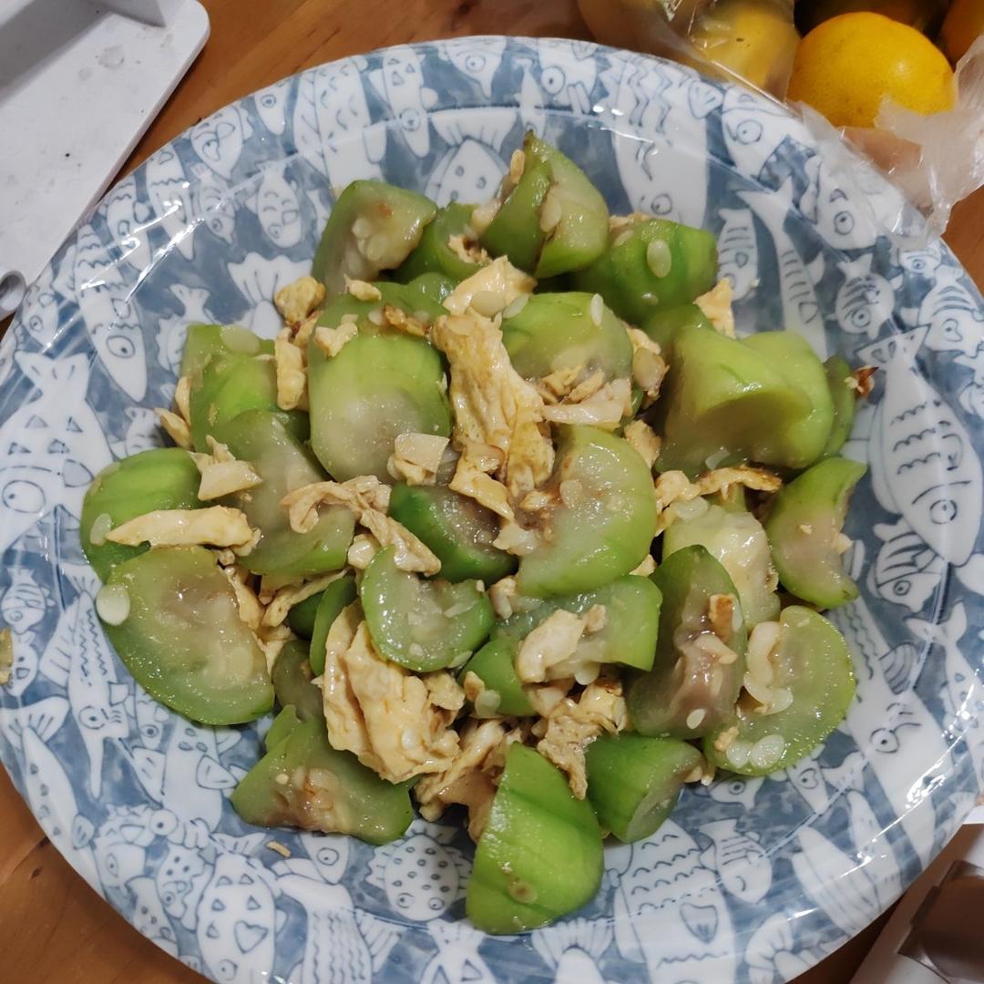 鲜香美味！好吃到舔盘的丝瓜炒鸡蛋