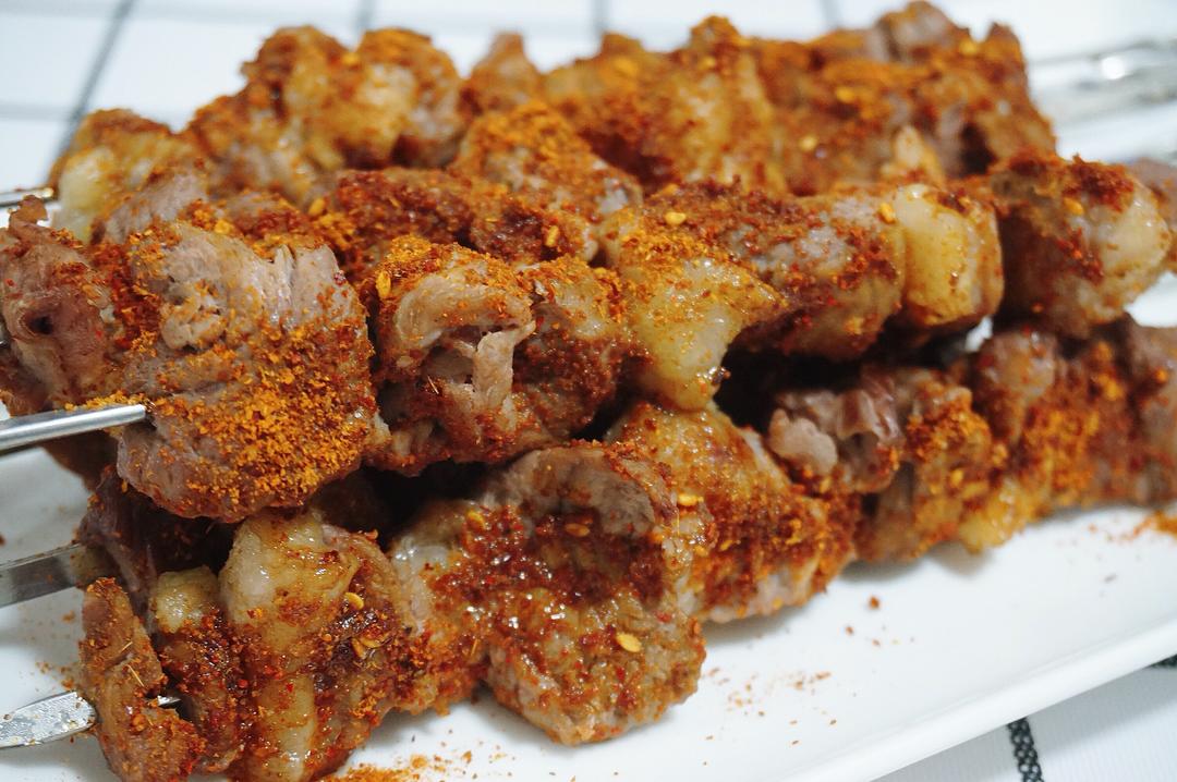 新疆烤羊肉串（烤箱版）的做法