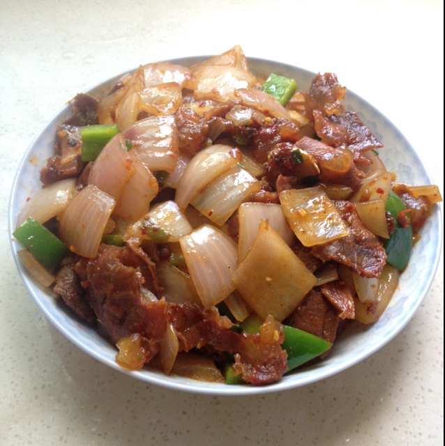 洋葱炒牛肉