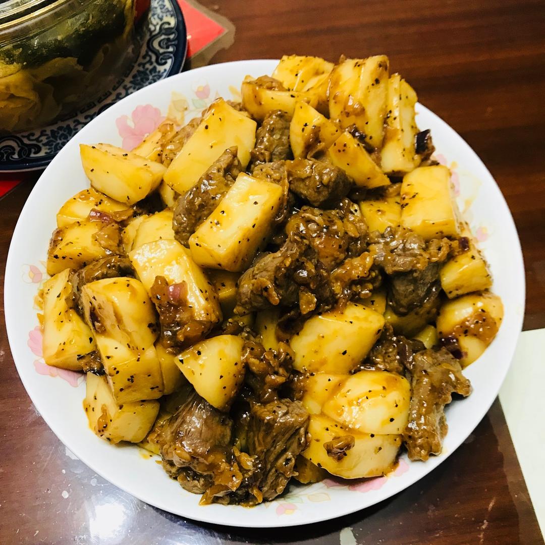 黑椒年糕牛肉粒