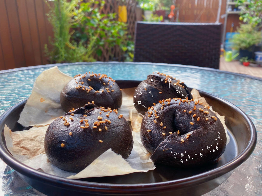 洋葱墨鱼汁咸全麦贝果——不用糖煮贝果【健康主食】