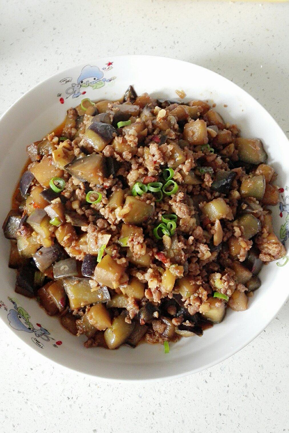 默默za7u做的超下饭的肉末茄子