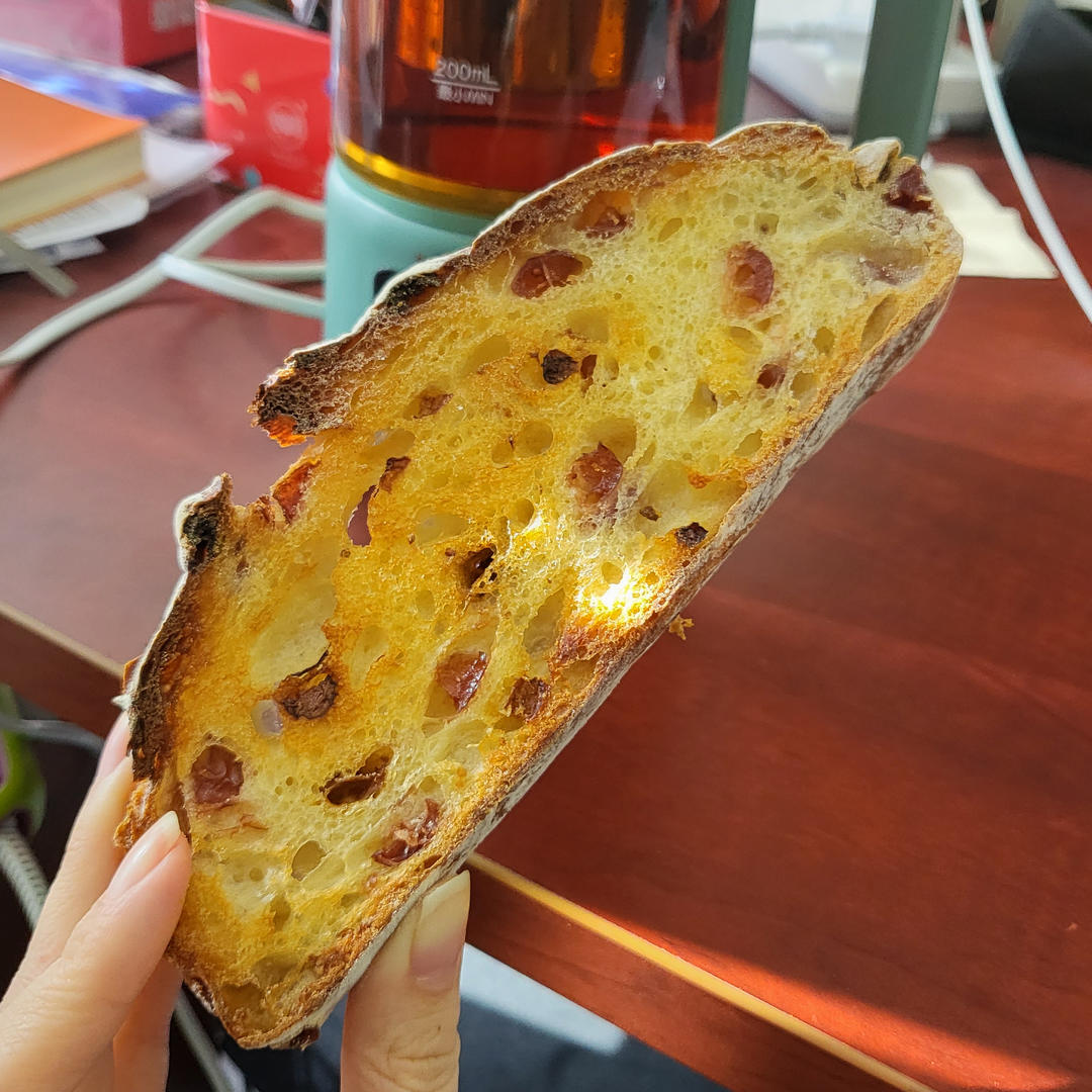 中筋面粉做波兰种欧包