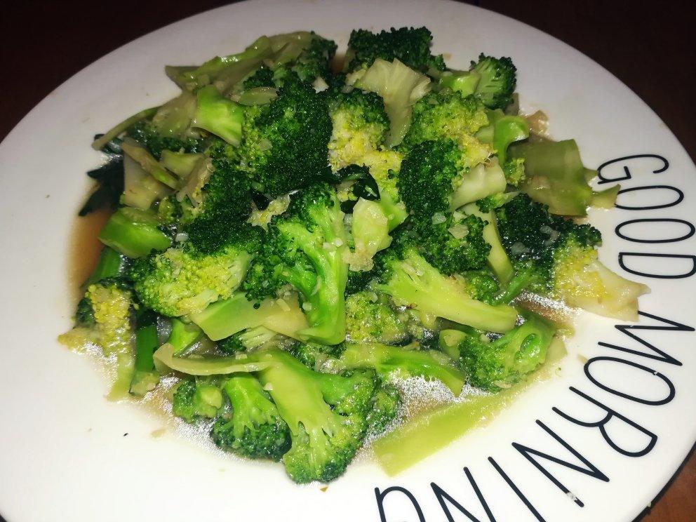 蚝油蒜蓉西兰花