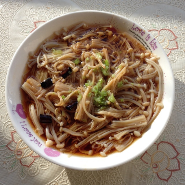 蒜蓉蒸金针菇