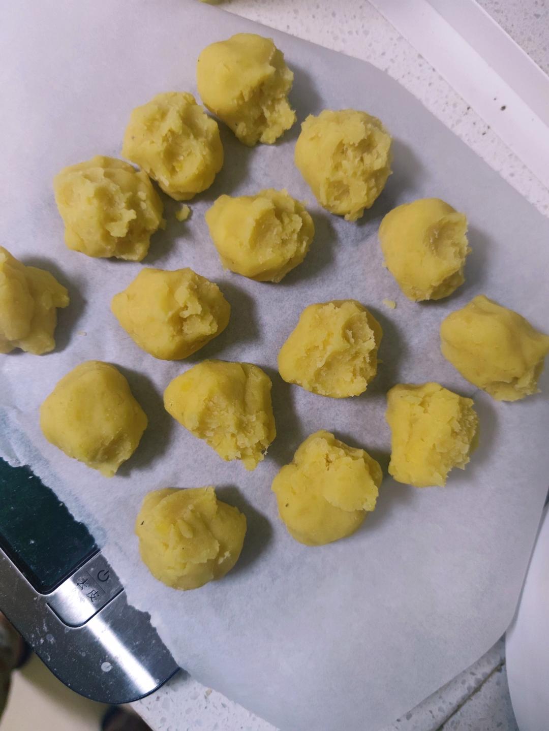 酥皮绿豆饼   酥得掉渣渣