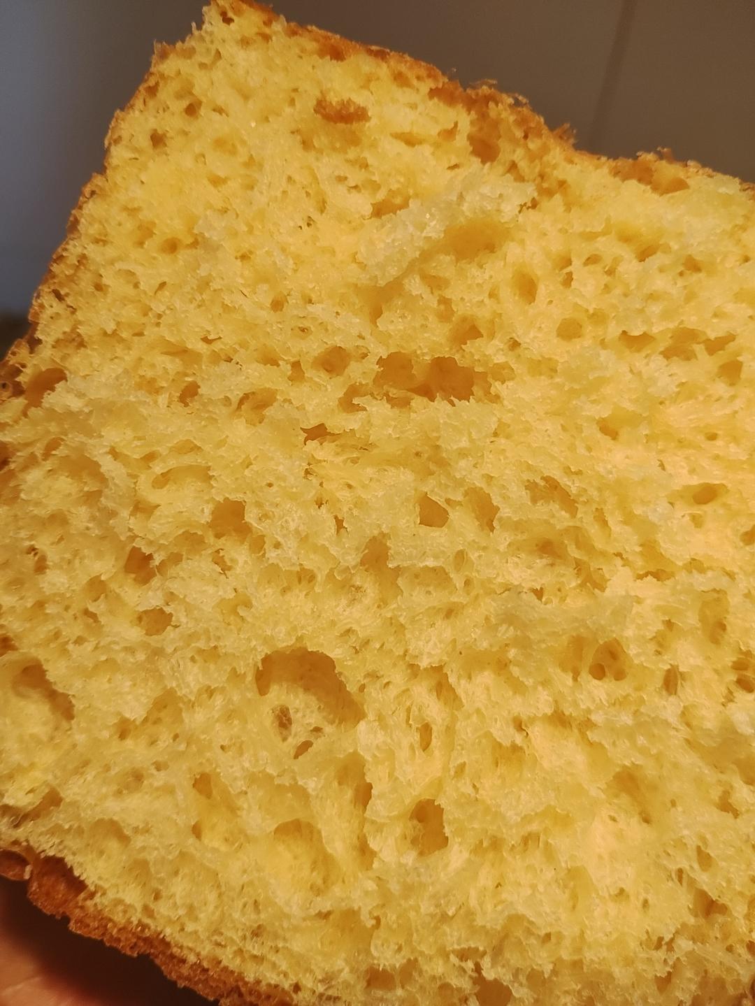 中筋面粉做的细腻绵软三明治白面包