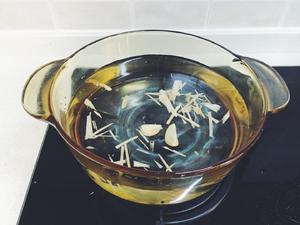 暴走厨房：清水煮蛤蜊的做法 步骤1