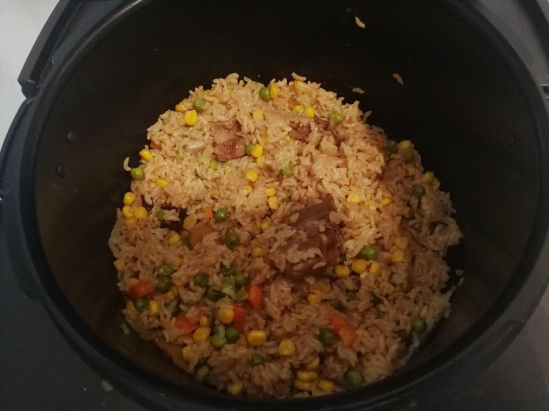 电饭锅版排骨焖饭