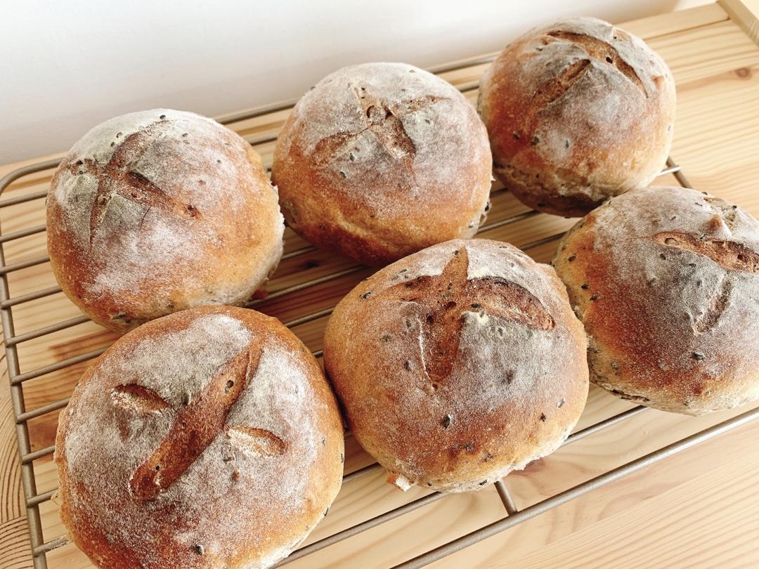 中种全麦核桃面包