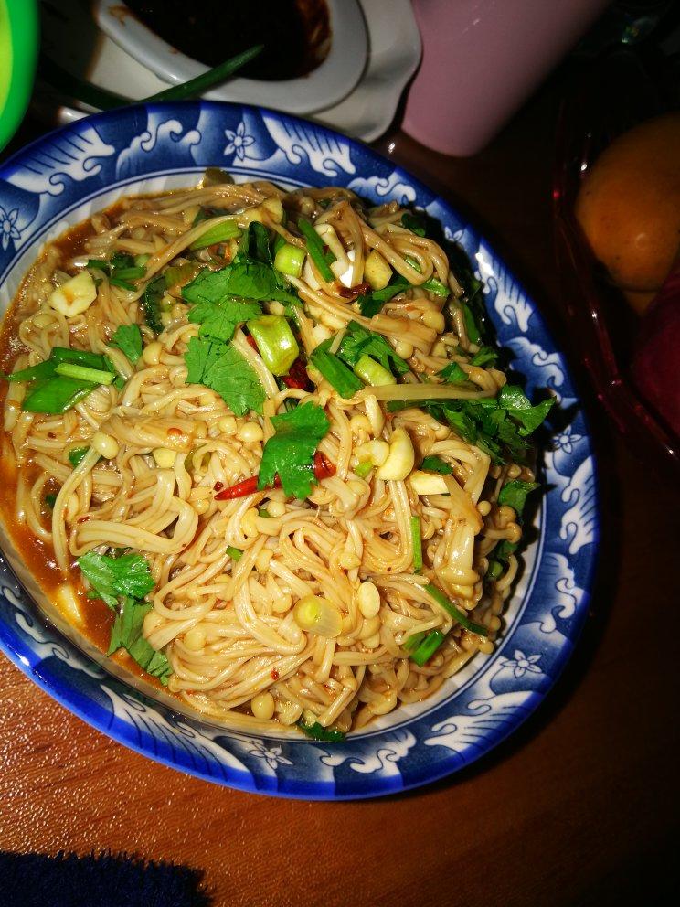 超级下饭菜-红油金针菇