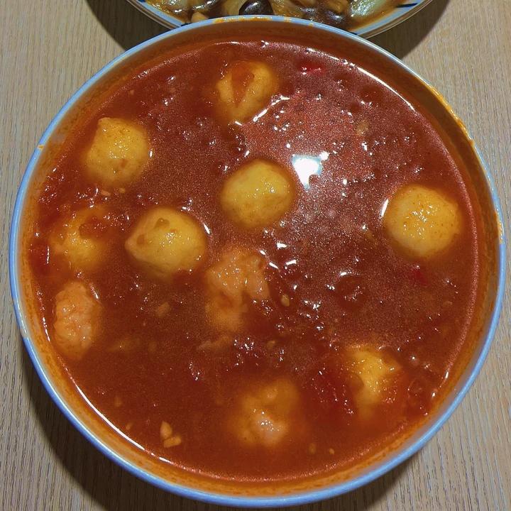 泰式酸辣虾球