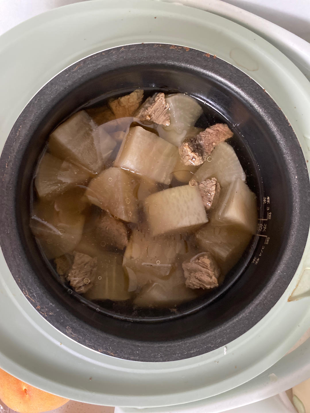 低脂肪高营养的牛肉萝卜汤