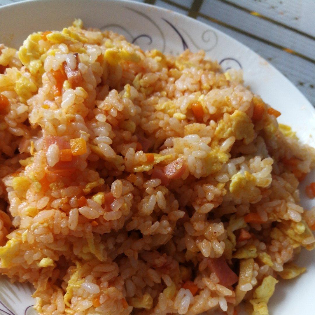 蛋炒饭「番茄酱版」