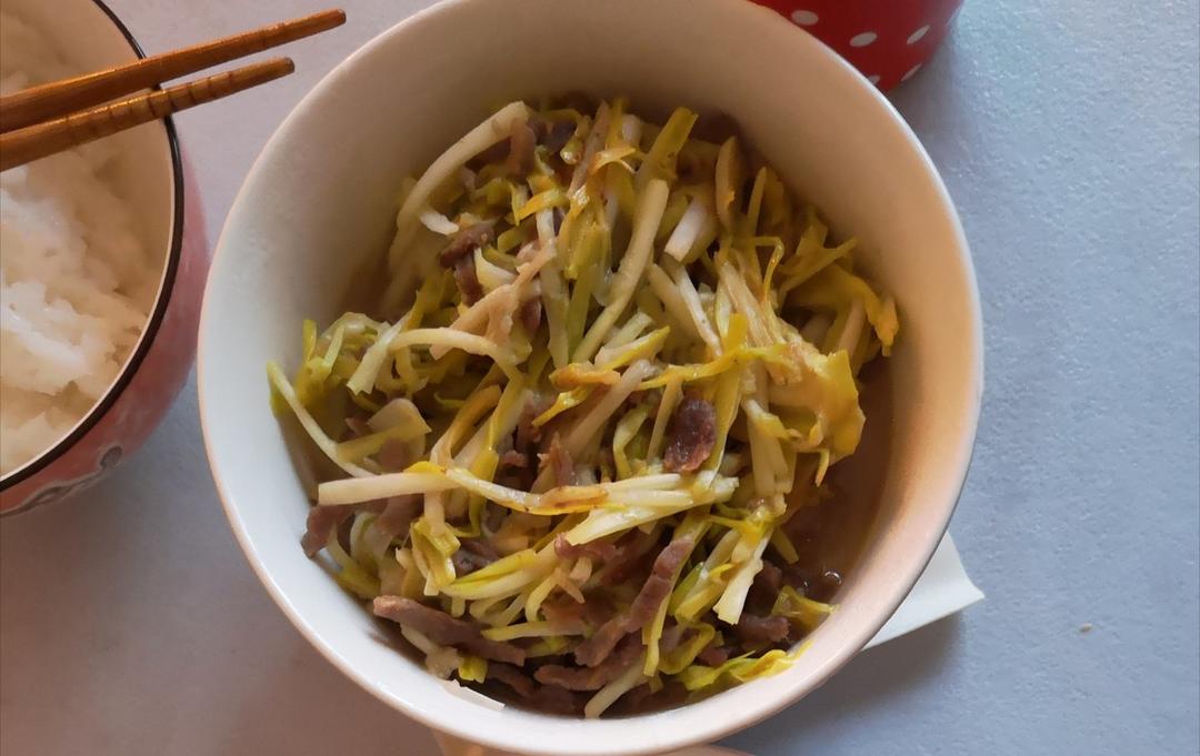 阿基师的韭黄牛肉