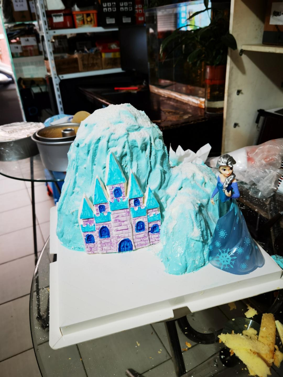 冰雪奇缘生日蛋糕