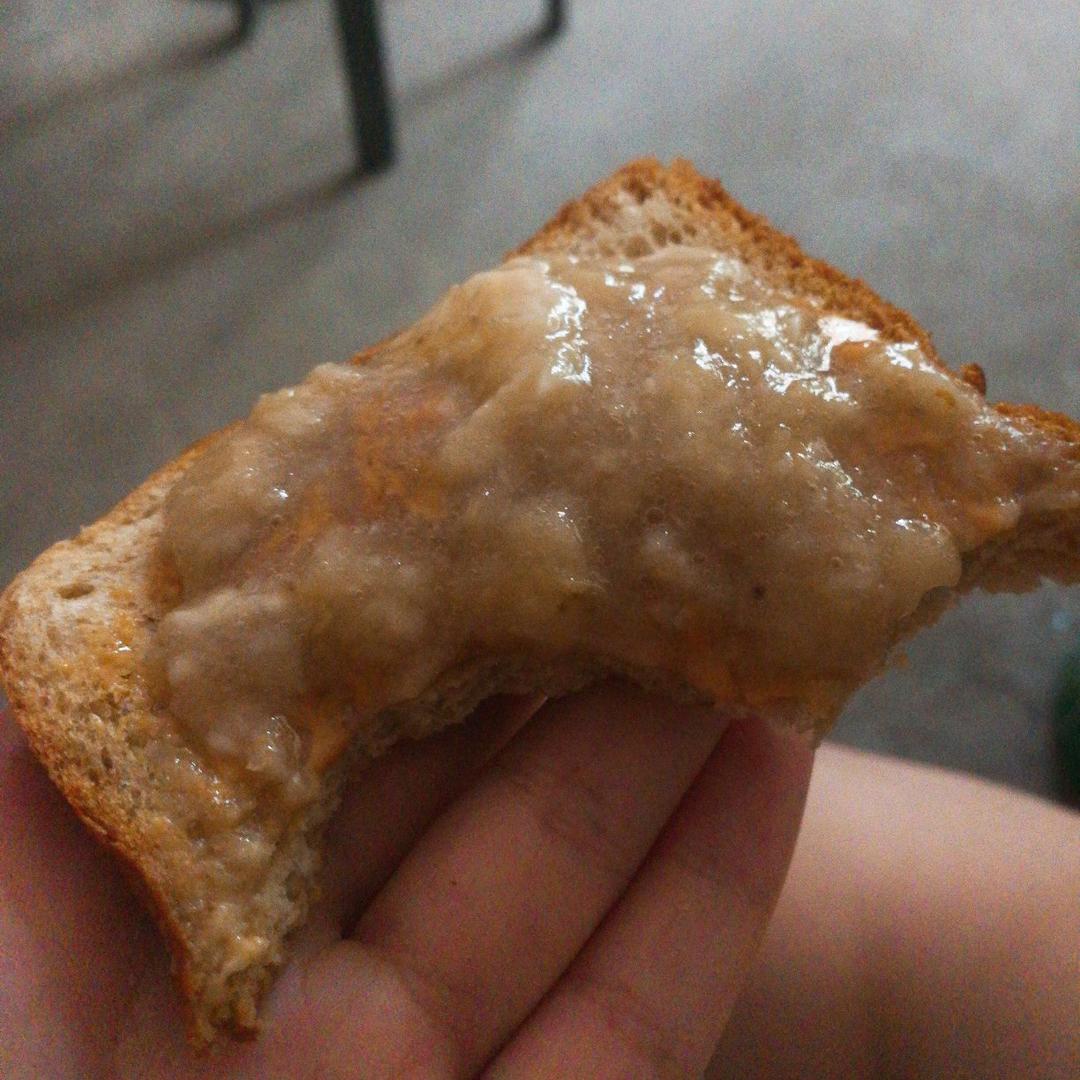 香蕉泥花生酱三明治（我的食欲稳定器）| 健康·三餐