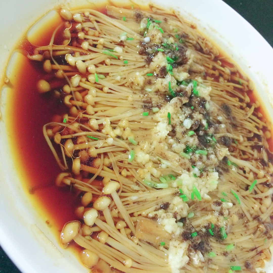 油泼金针菇