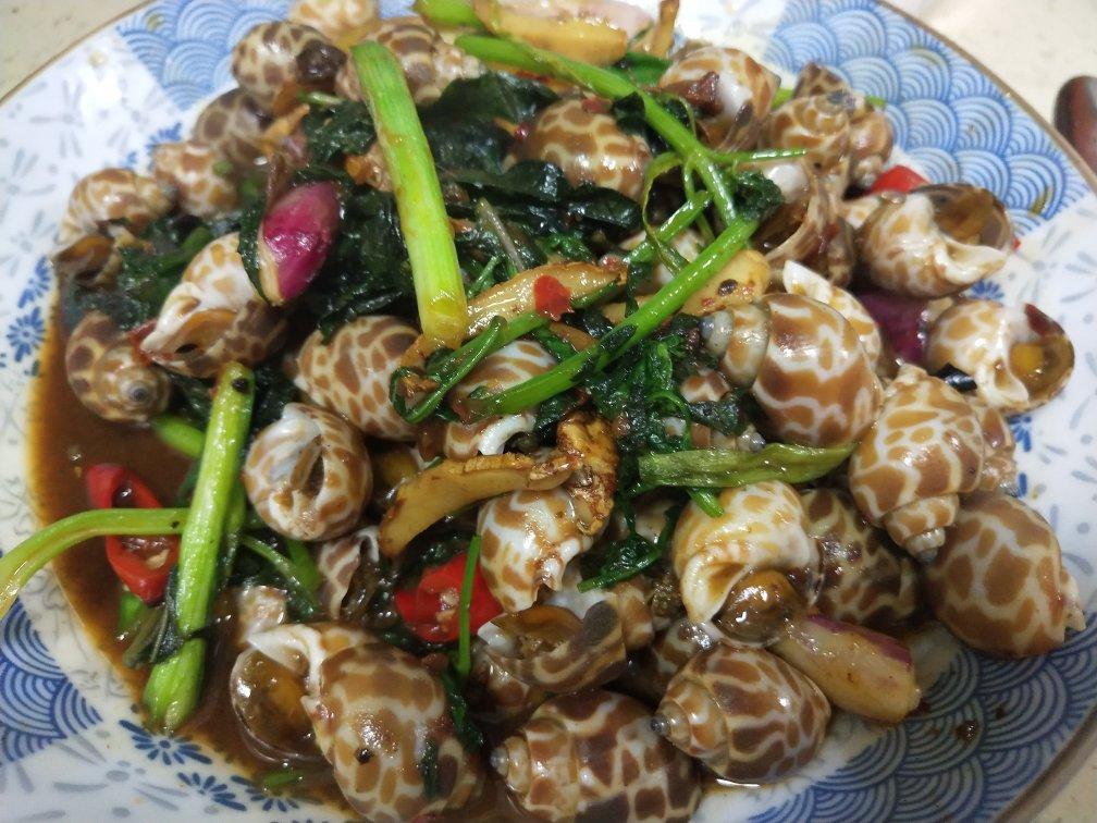 开店都可以的硬菜“辣酒煮花螺”