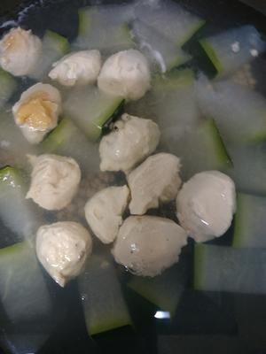 超级祛湿减肥冬瓜薏米丸子汤的做法 步骤15