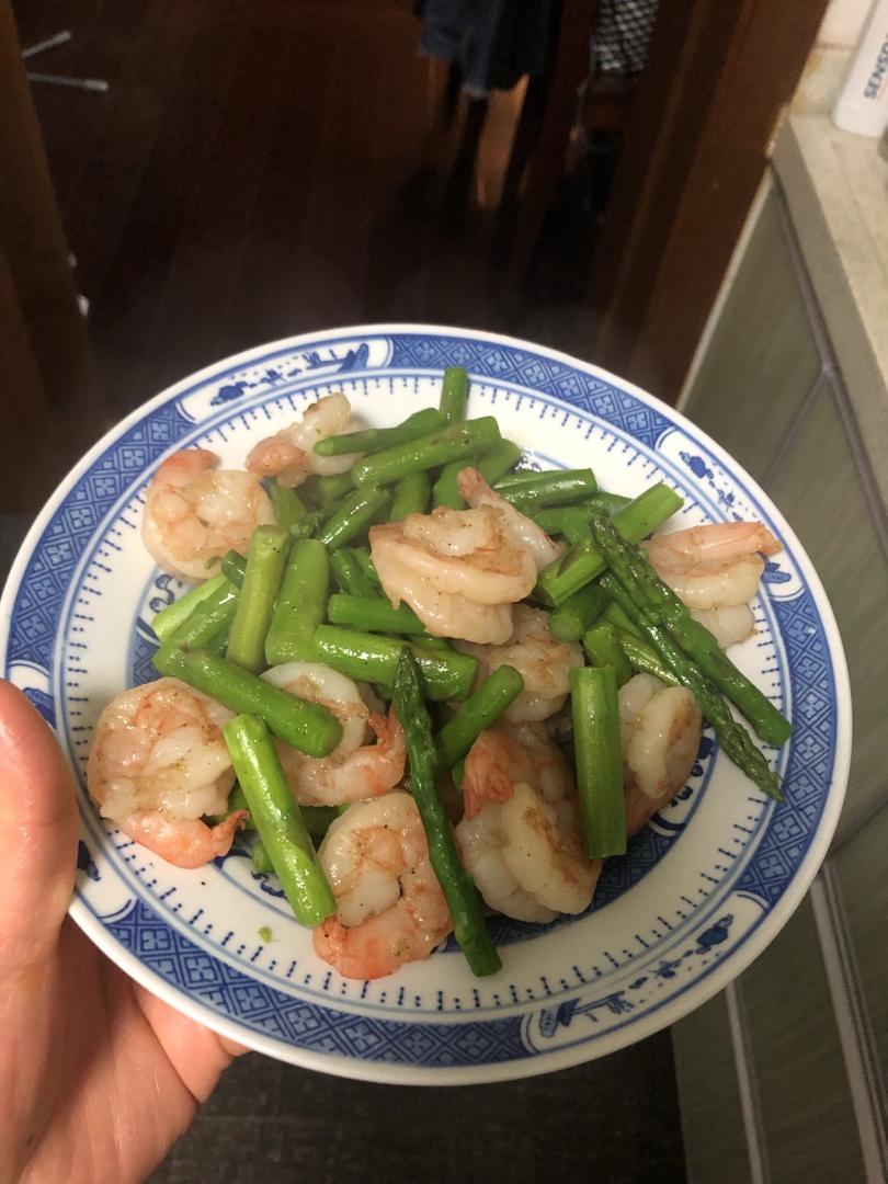 芦笋炒虾仁