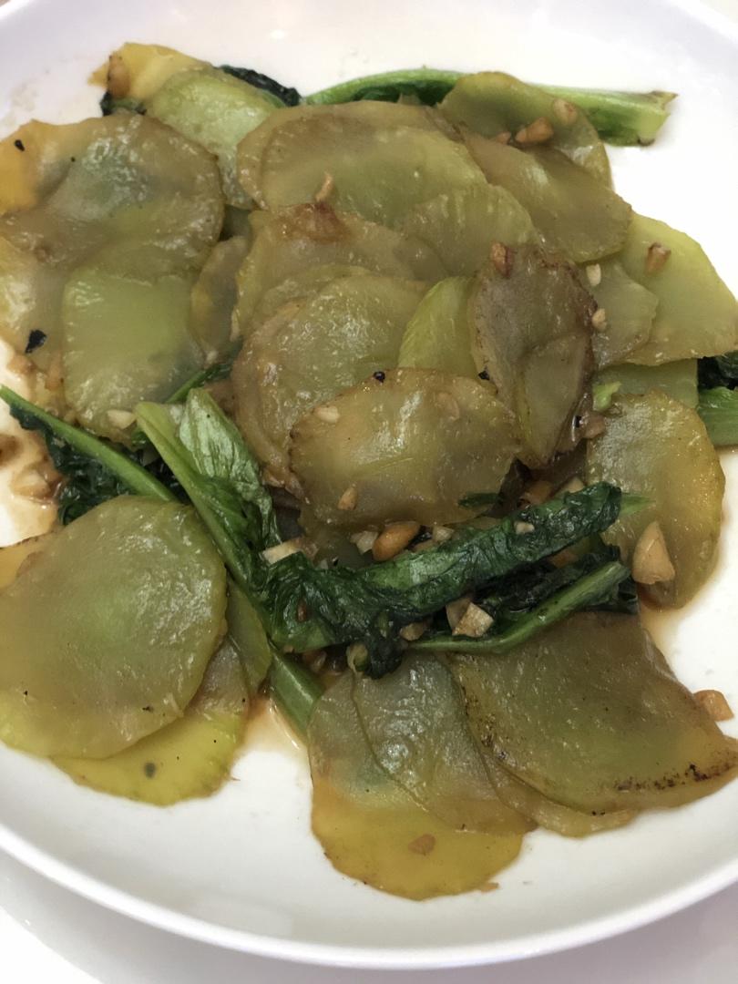 清炒莴笋丝