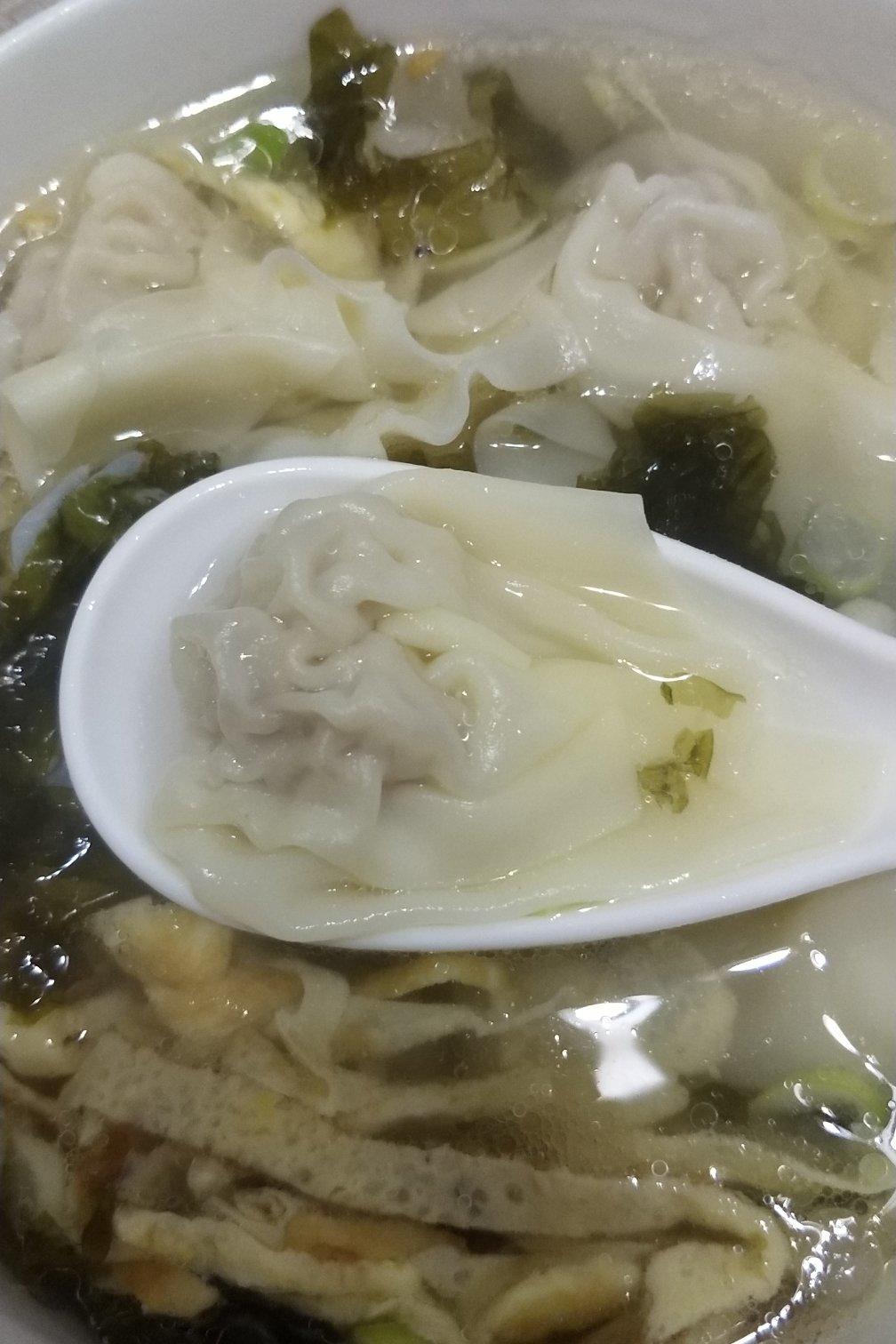 油盐酷做的绉纱馄饨