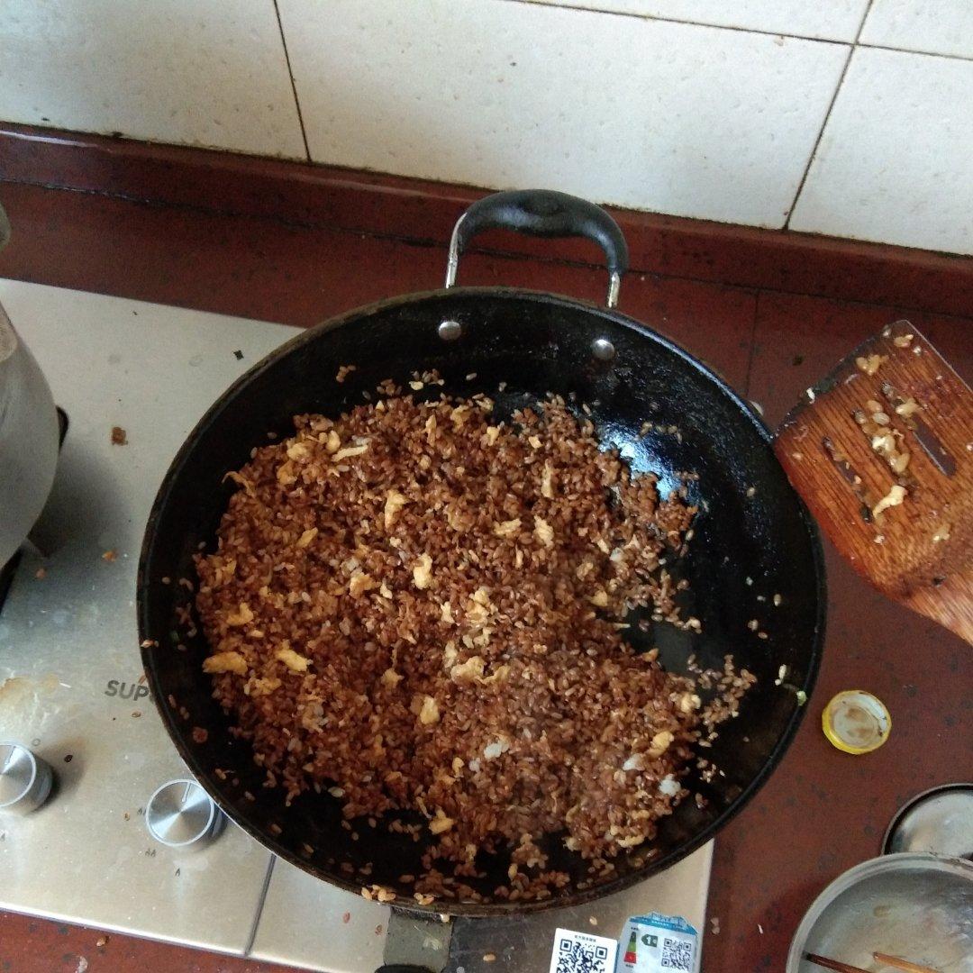 酱油炒饭(超级简单)