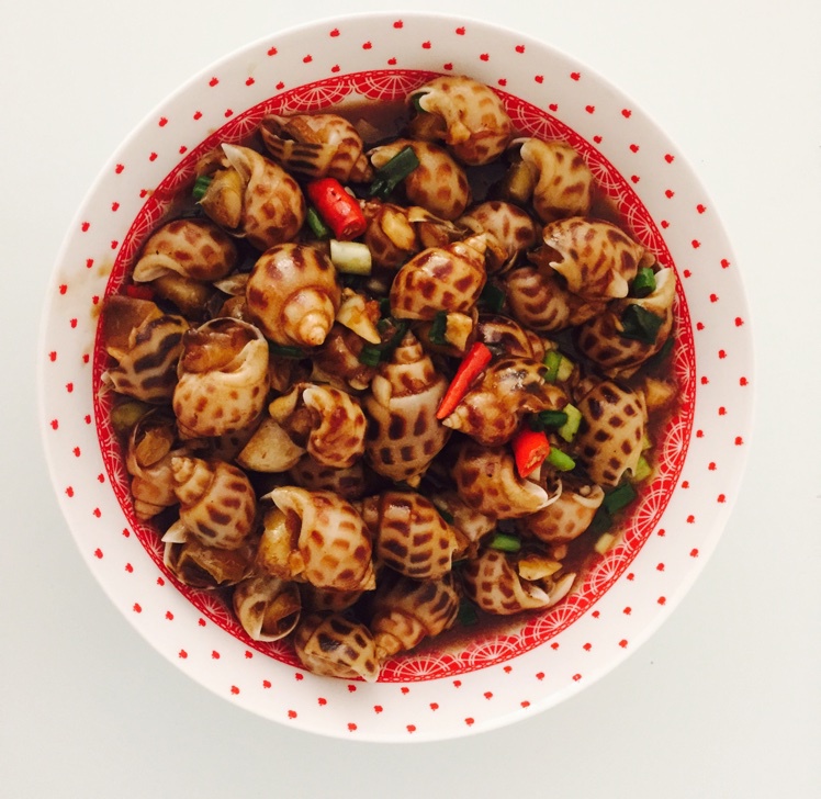 馋小妞做的酱爆花螺