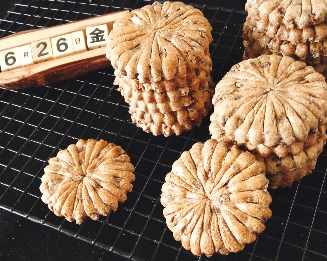 红豆薏米粗粮代餐燕麦饼干的做法