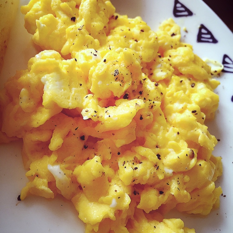 美式炒蛋 scrambled eggs