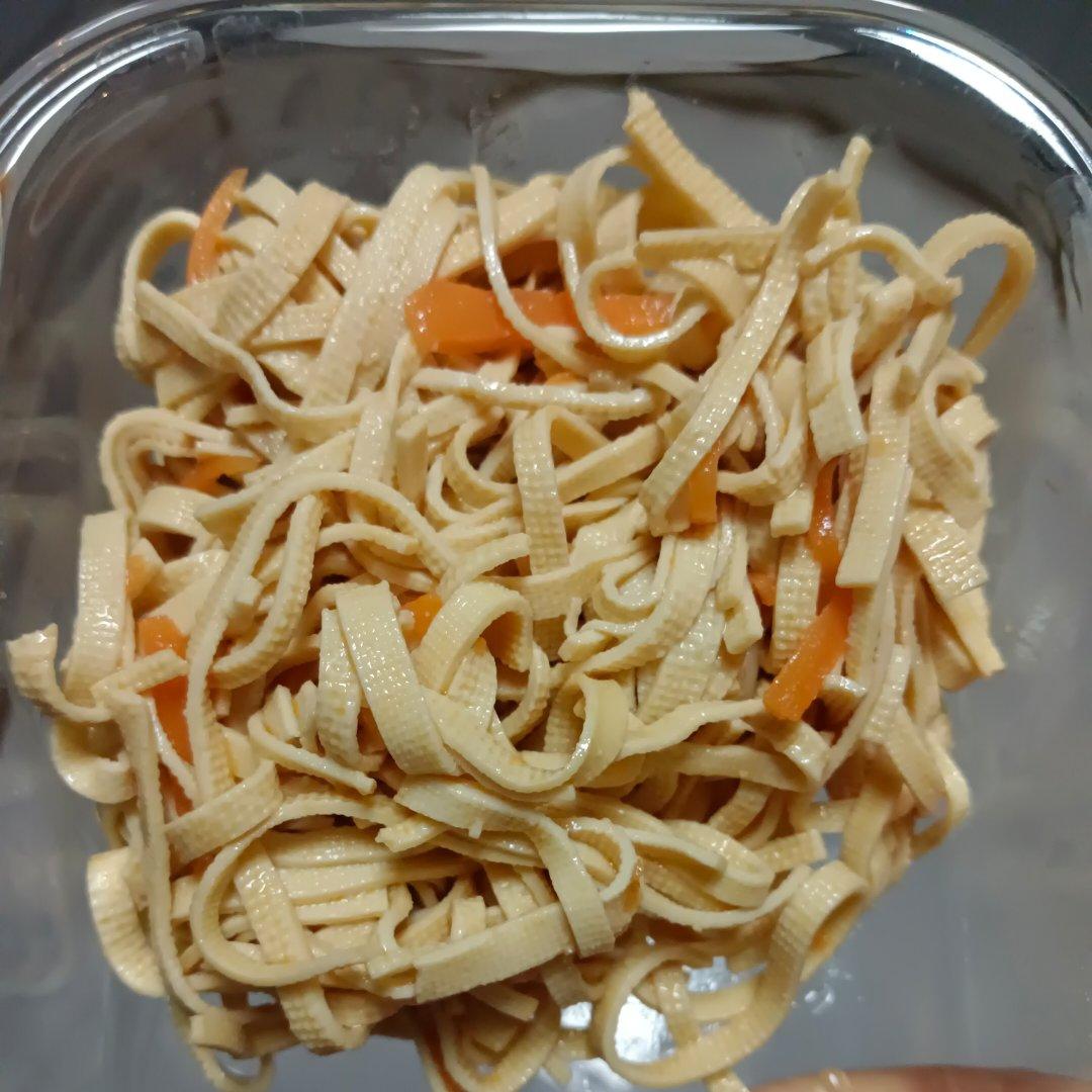 炝拌干豆腐丝